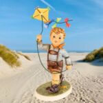 M.I. Hummel Hoch Hinauf / Fly away