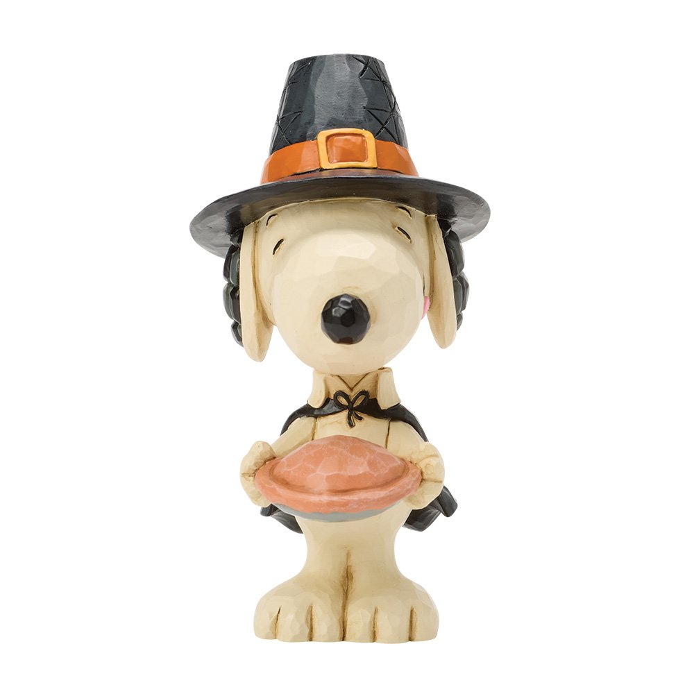 Mini Snoopy with pumpkin pie
