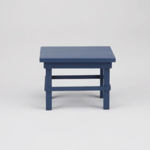 Reutter Miniaturen bijzettafel hout in blauw