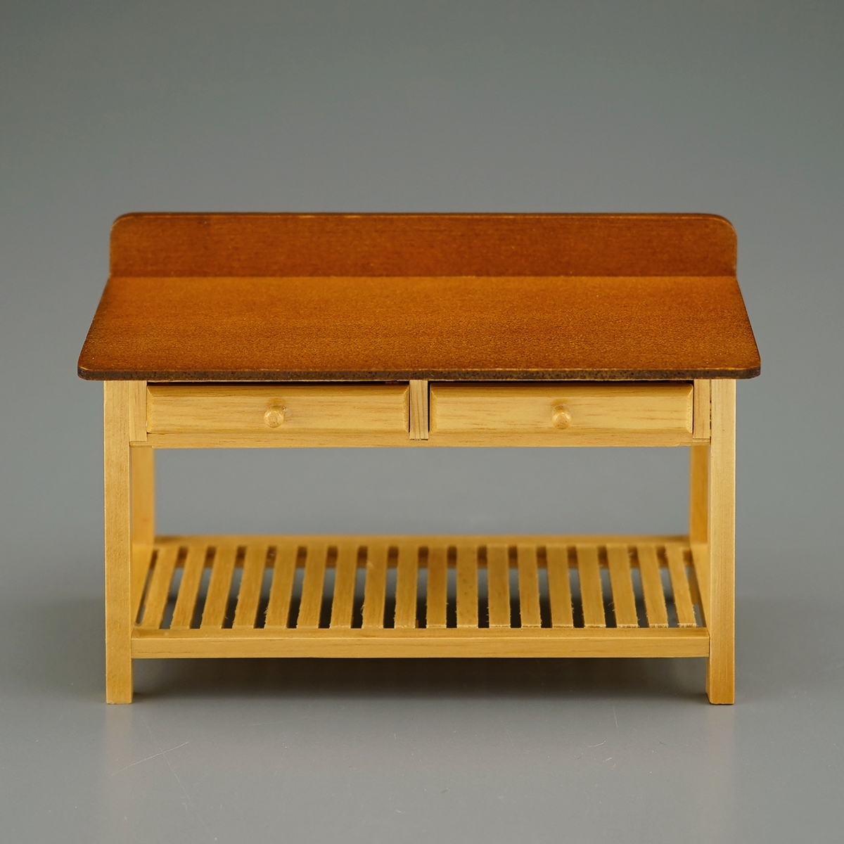 Reutter Miniaturen Houten werktafel