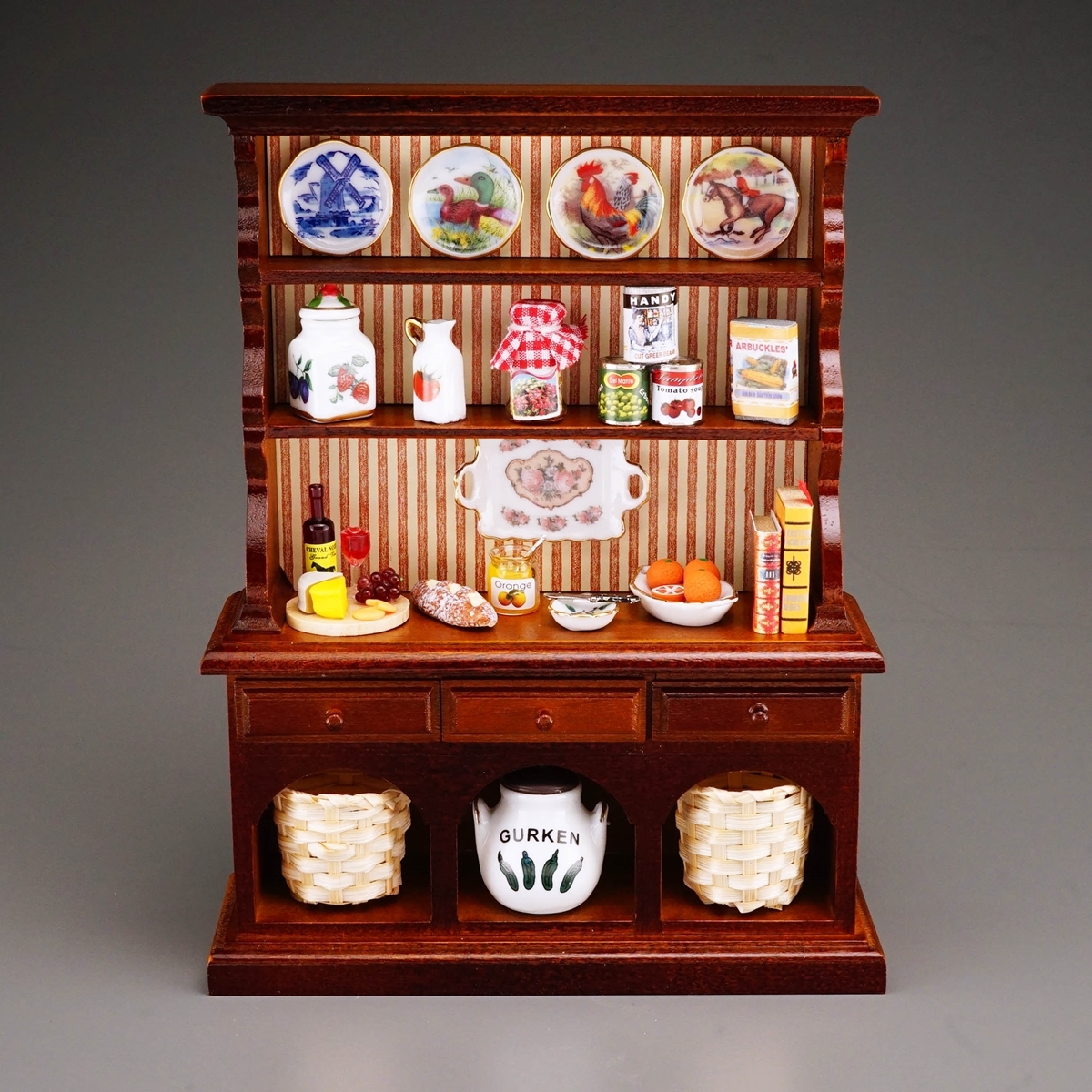 Reutter Miniaturen Buffetkast eetkamer